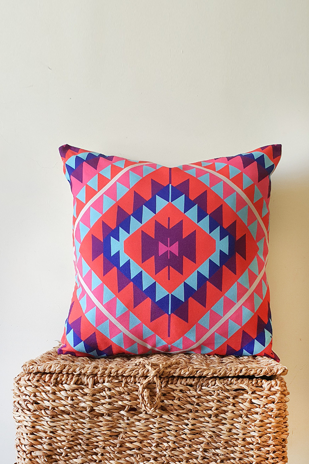 BARAK COTTON CUSHION 16×16″